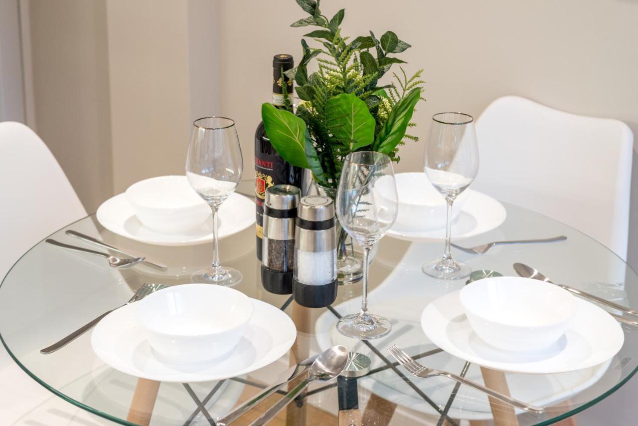 Westfield Apartment 2 Bedroom Near Notting Hill Londyn Zewnętrze zdjęcie