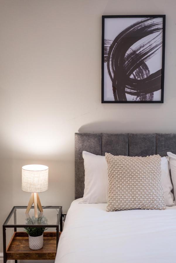 Westfield Apartment 2 Bedroom Near Notting Hill Londyn Zewnętrze zdjęcie