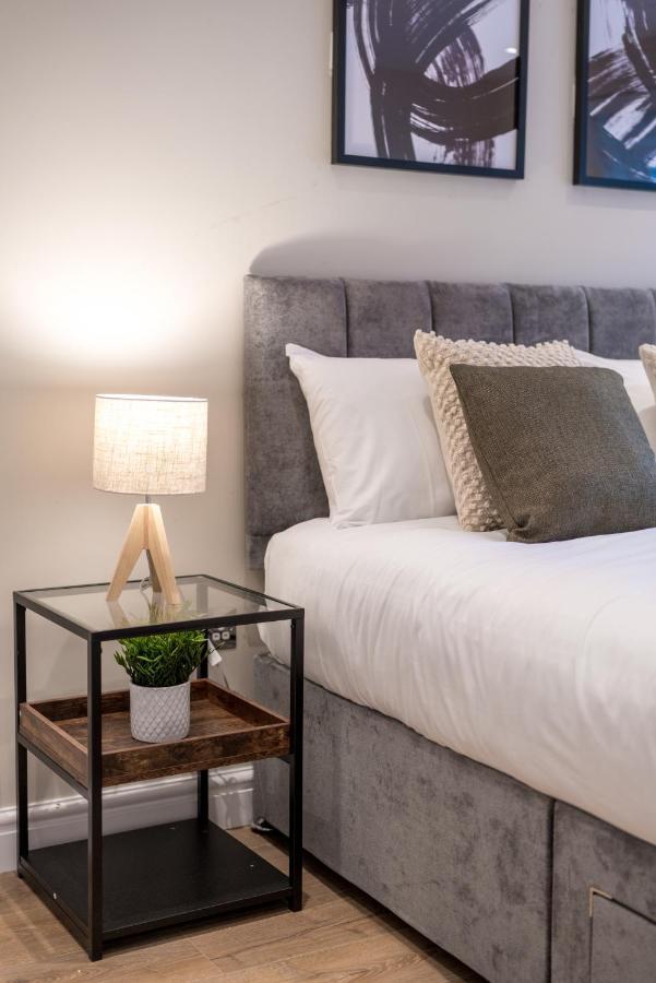 Westfield Apartment 2 Bedroom Near Notting Hill Londyn Zewnętrze zdjęcie